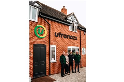 UTRANAZZ FORGES EXCLUSIVE ALLIANCE WITH APPROVED FINANCE GROUP